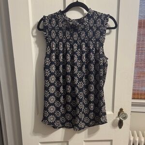 Elegant Floral Sleeveless Blouse - Navy and White